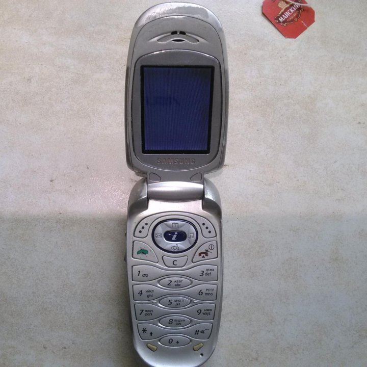 Сотовый Samsung SGH-X460