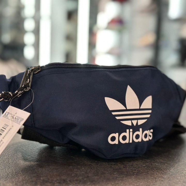 Бананка Adidas