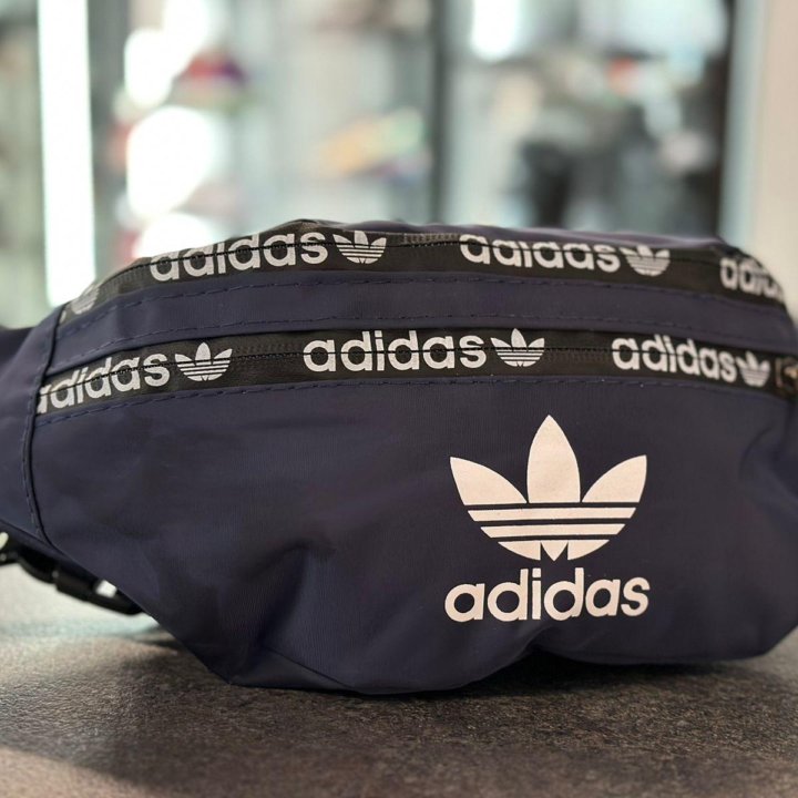 Бананка Adidas