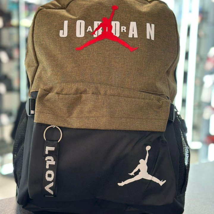 Спортивный рюкзак Air Jordan