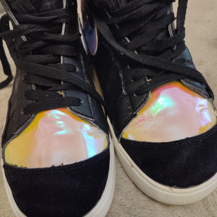 Ботинки 41-42