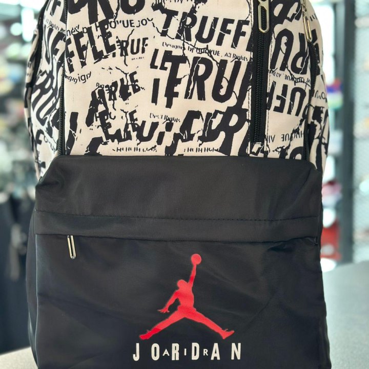 Спортивный рюкзак Air Jordan