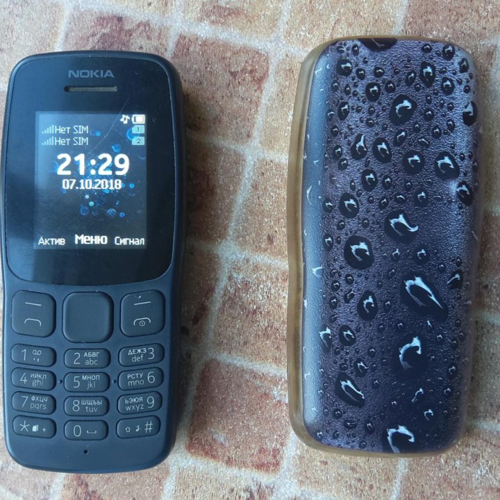 Телефон Nokia 106 Dual SIM + чехол