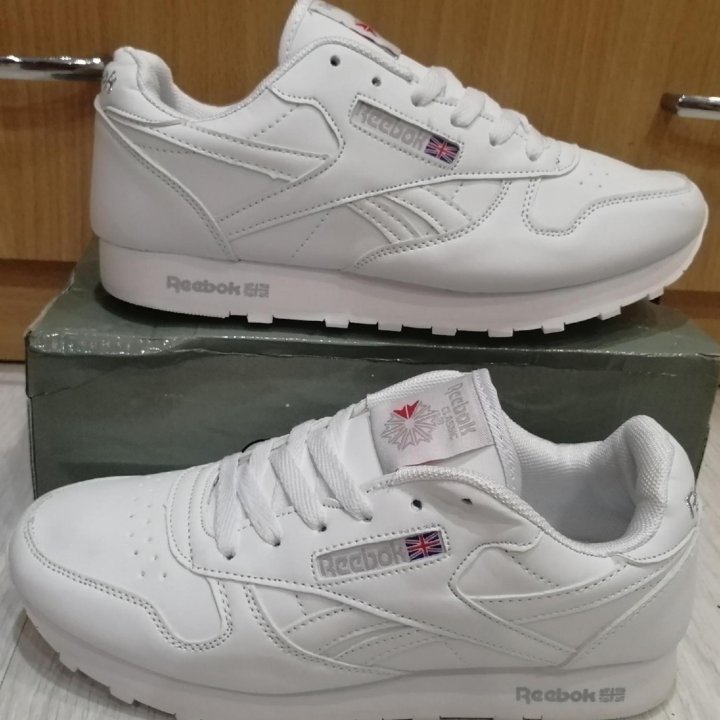 Кроссовки Reebok новые