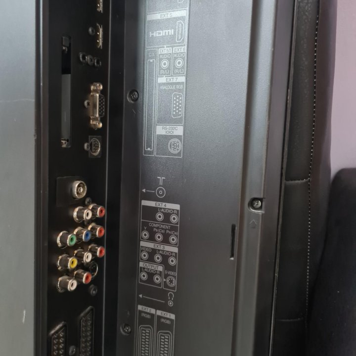 Телевизор Sharp LC-32AD5RU