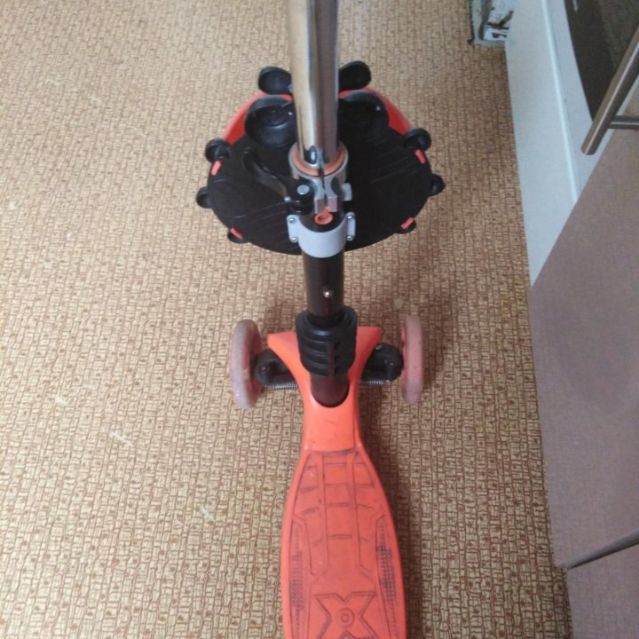 Самокат Scooter