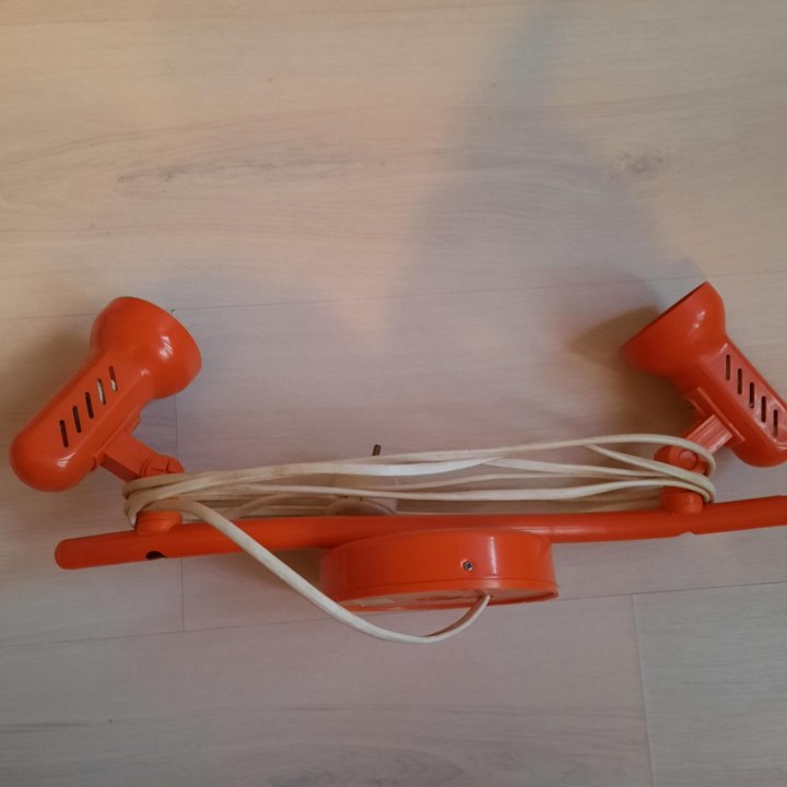 Светильник