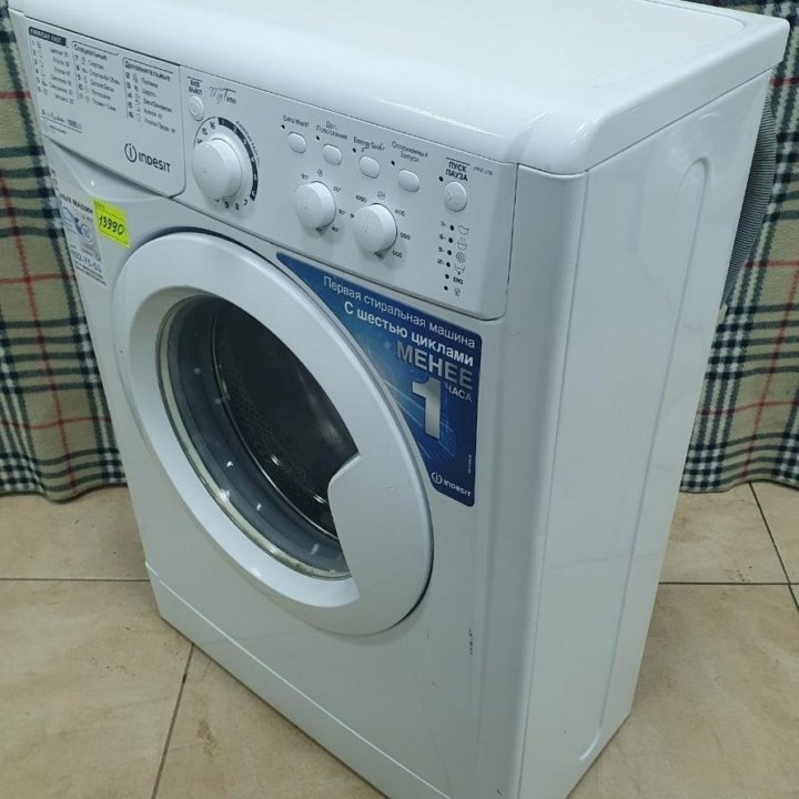 Продам стиральную машину Indesit EWUC 4105