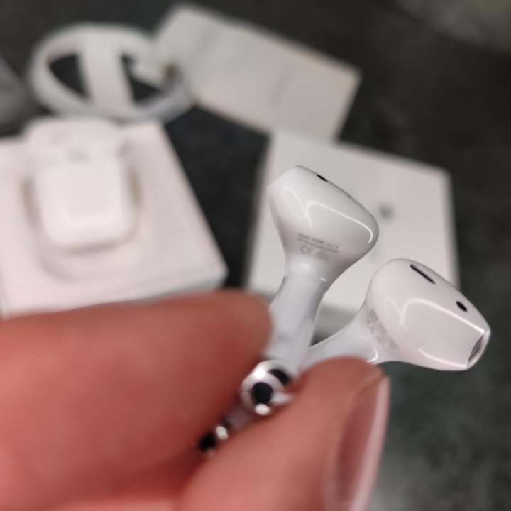 Беспроводные наушники Apple Airpods 2