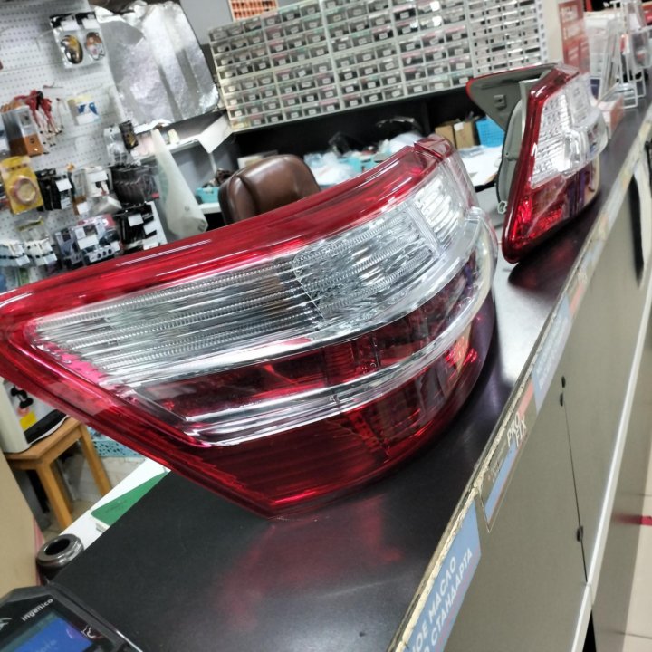 Тойота премио