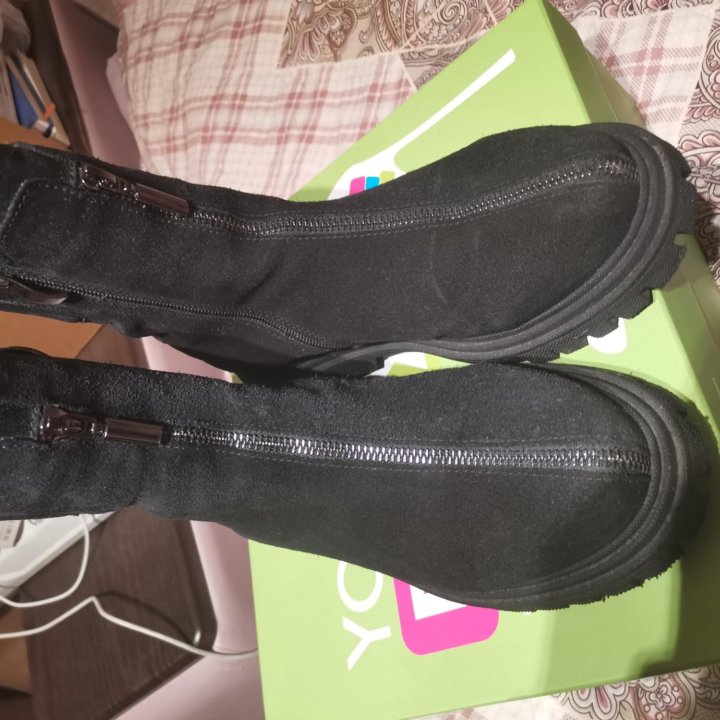 Ботинки замша 38