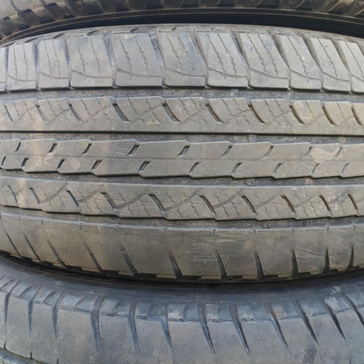 Комплект шин 265/65R17