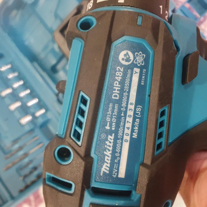 Шуруповерт Makita 38 Бесщеточный