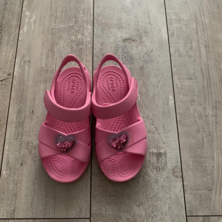 Сандалии Crocs C10