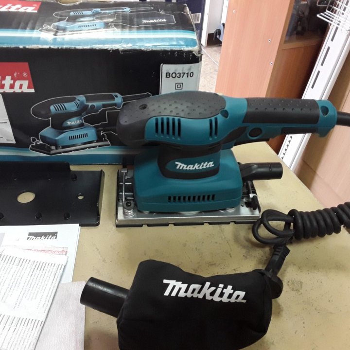 Шлифовальная машина Makita BO3710