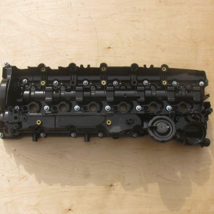 Клапанная крышка BMW N57 4.0 F15 F16 E70 E71 F10