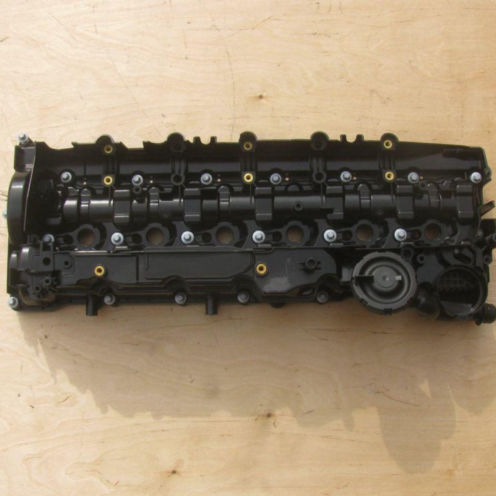 Клапанная крышка BMW N57 4.0 F15 F16 E70 E71 F10