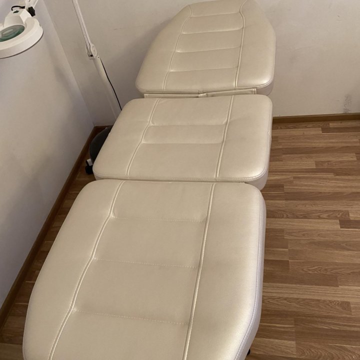 Кушетка косметологическая