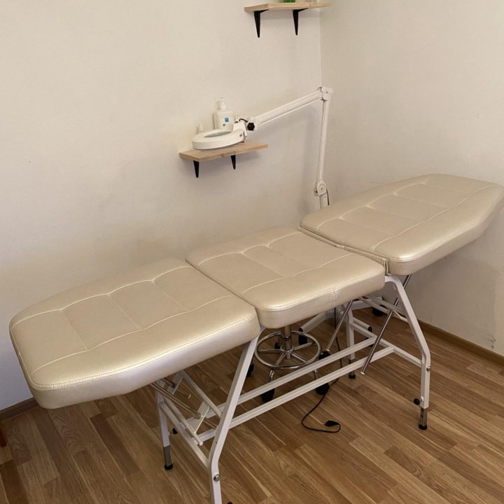 Кушетка косметологическая