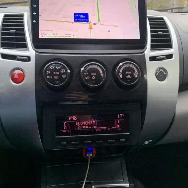 Mitsubishi l200 android teyes штатная магнитола