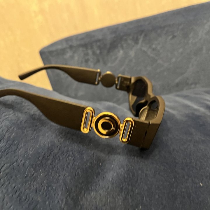 Очки солнечные