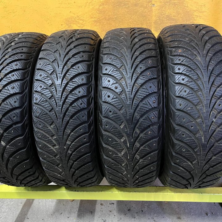 Зимние шины GoodYear Extreme R15 Польша