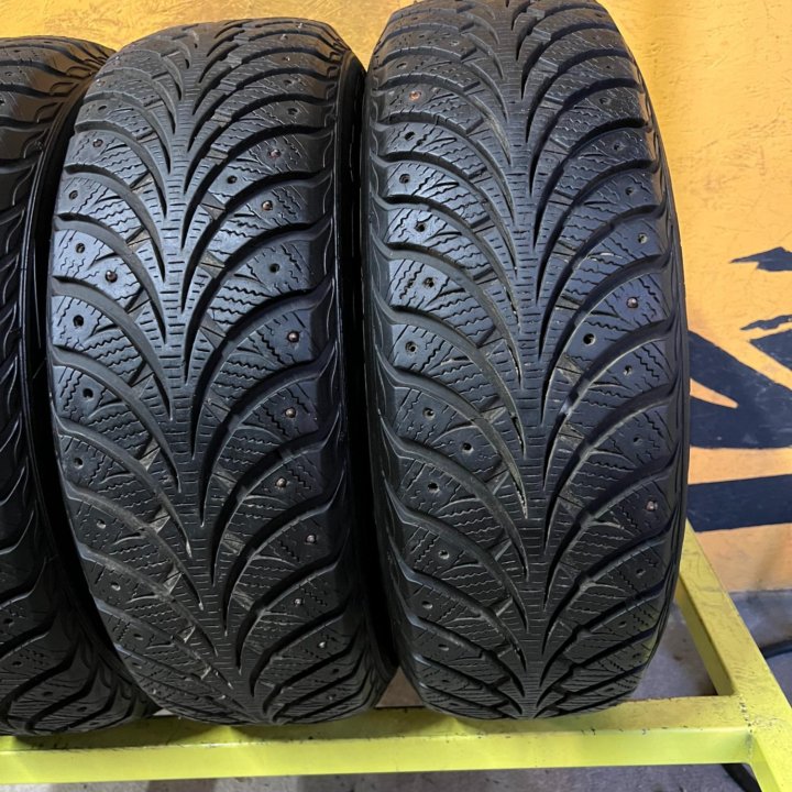 Зимние шины GoodYear Extreme R15 Польша