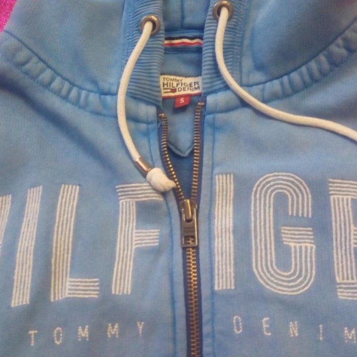 Кофта Tommy Hilfiger.Оригинал,вышлю