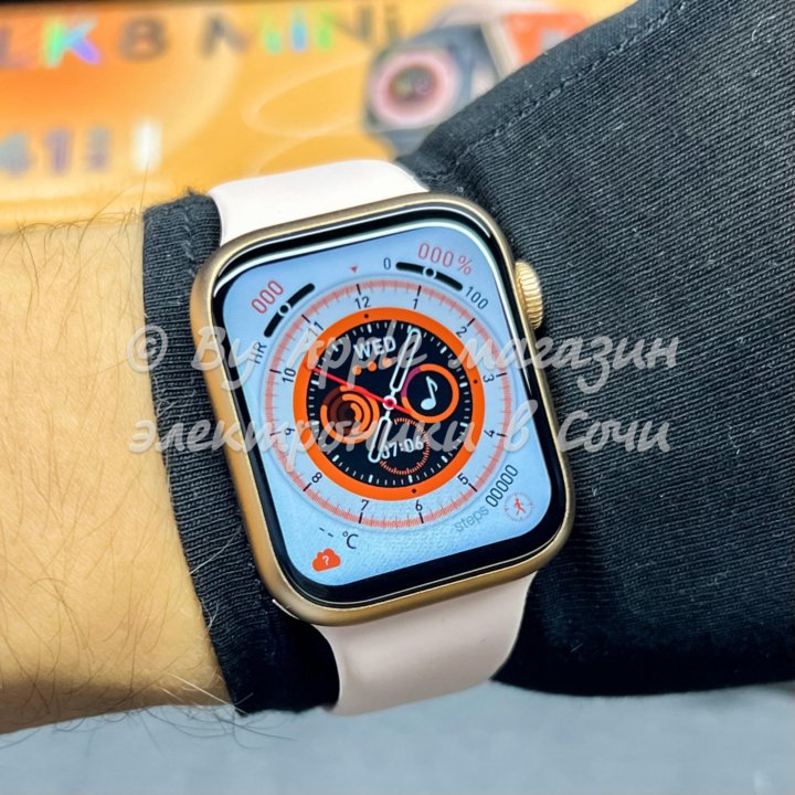 Apple Watch 8 41мм (безрамочный экран)