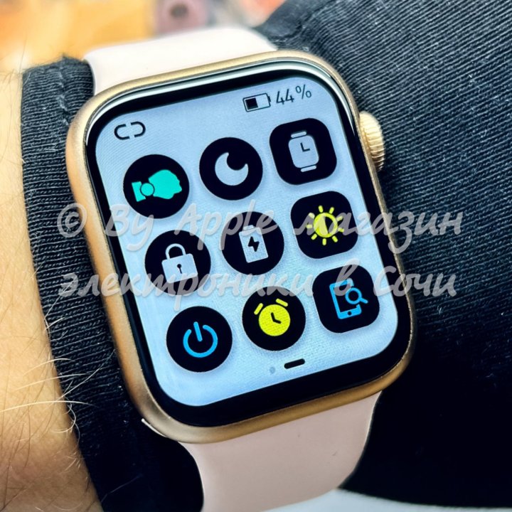 Apple Watch 8 41мм (безрамочный экран)