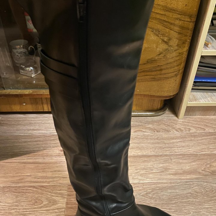 Ботфорты кожаные Vitacci