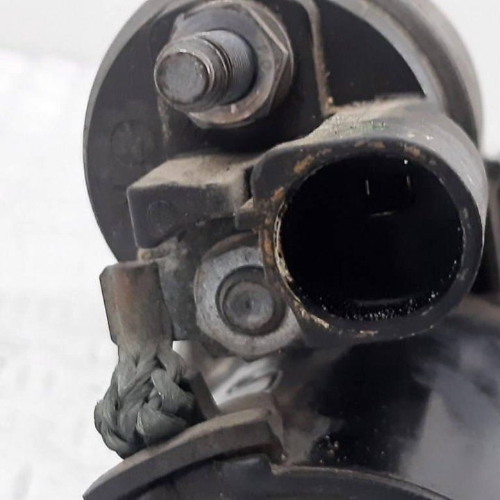 Стартер Audi A4 B7 2005г.