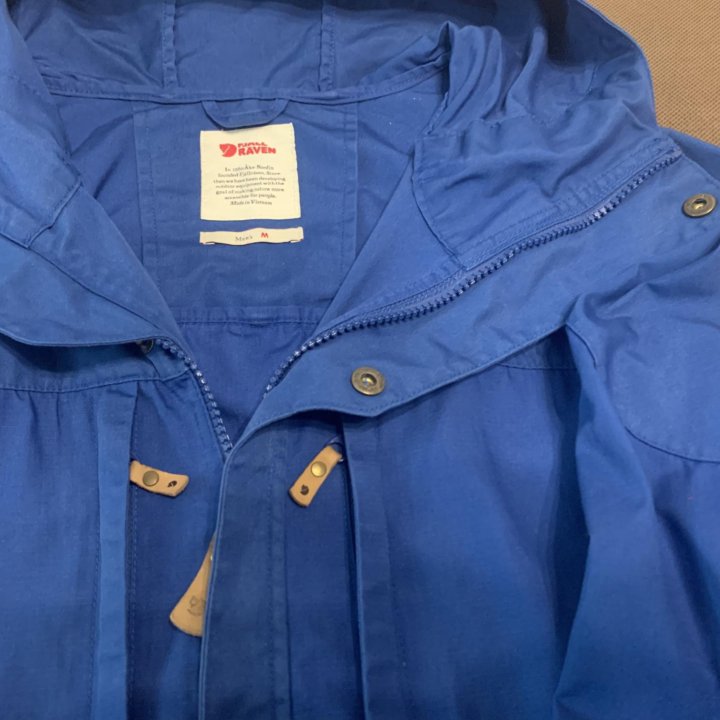 Ветровка Fjallraven Skogso Jacket deep blue