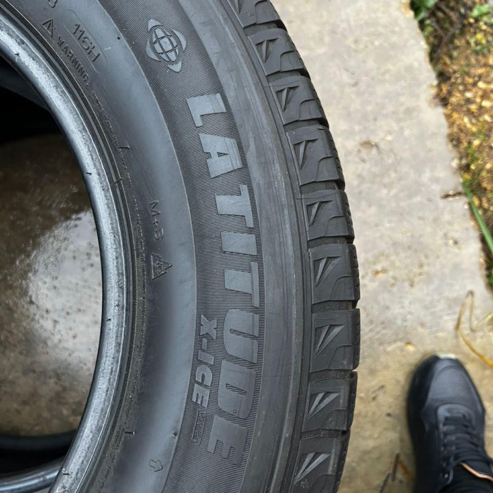 Michelin LATITUDE 285/60 r18