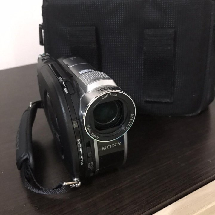 Видеокамера sony handycam