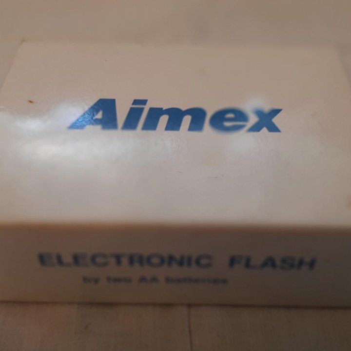 Фото вcпышка Aimex 818F