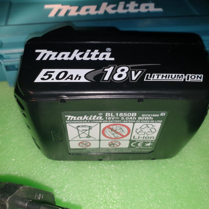 Реноватор Makita DTM52