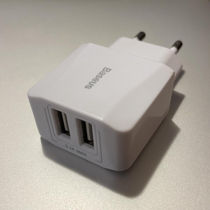 Baseus Mini Dual-U Charger