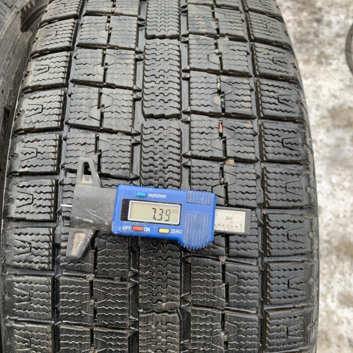 Шины 225/55R17