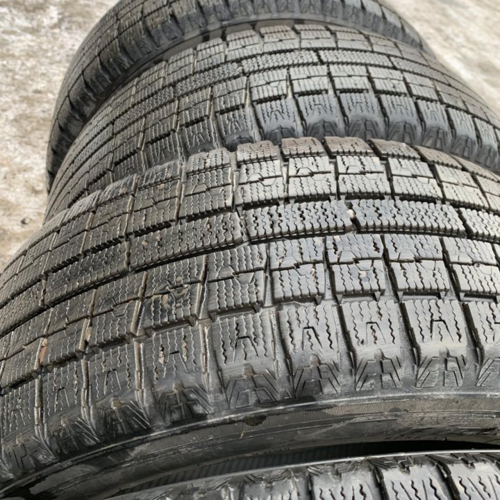 Шины 225/55R17