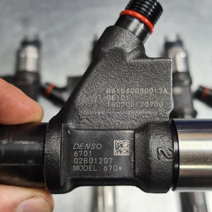 Дизельные форсунки Common Rail Denso 095000-6701