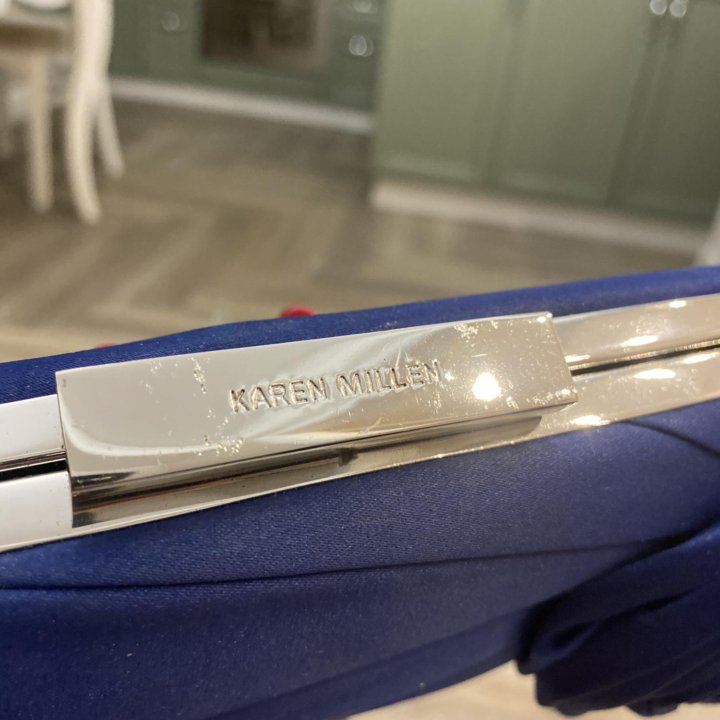 Клатч Karen Millen