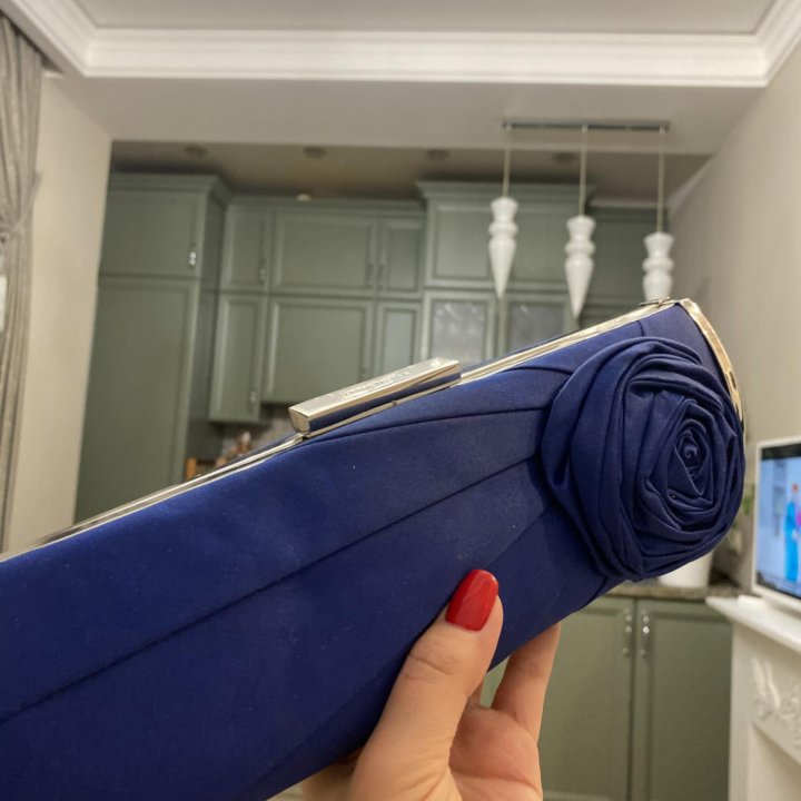 Клатч Karen Millen