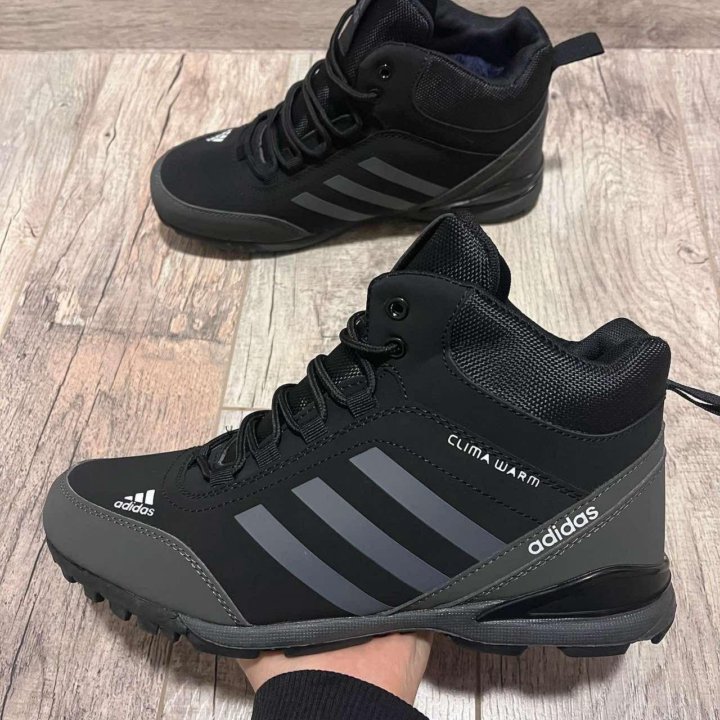 Кроссовки мужские Adidas зимние