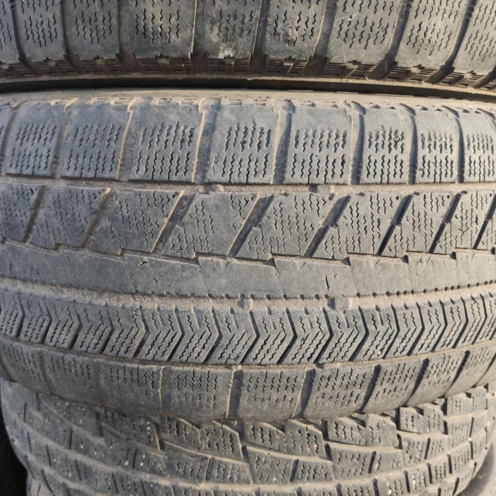 Bridgestone Blizzak VRX, 215/65/15