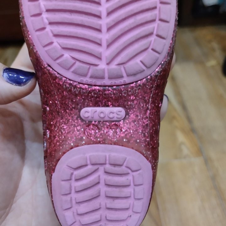 Сандалии Crocs р 23