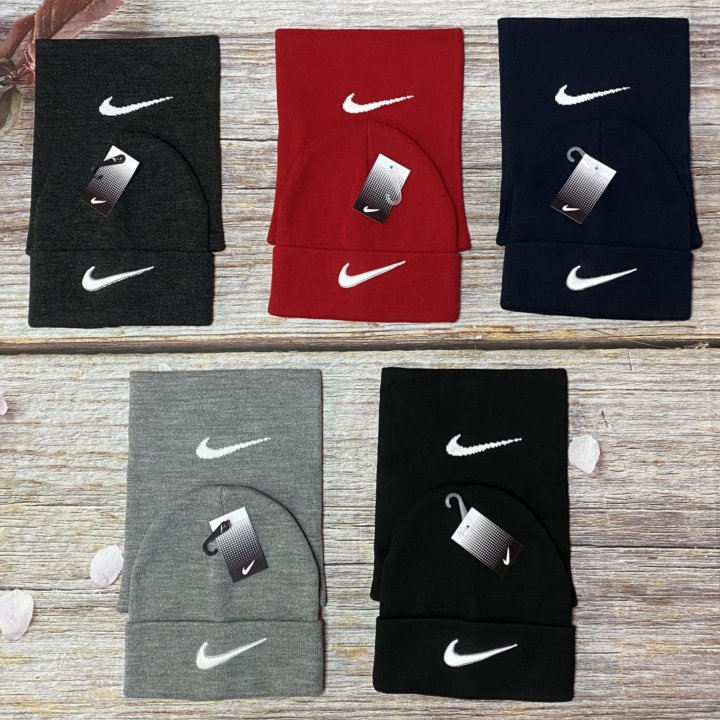 Шапка со снудом зимняя Nike Adidas в наличии