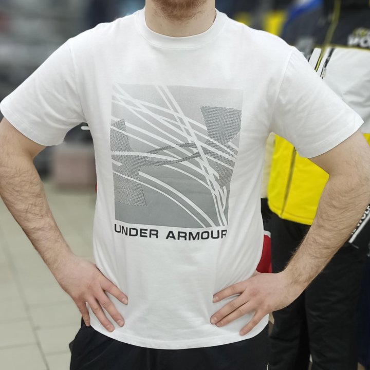 Футболка under armour