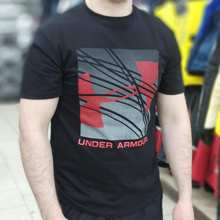 Футболка under armour