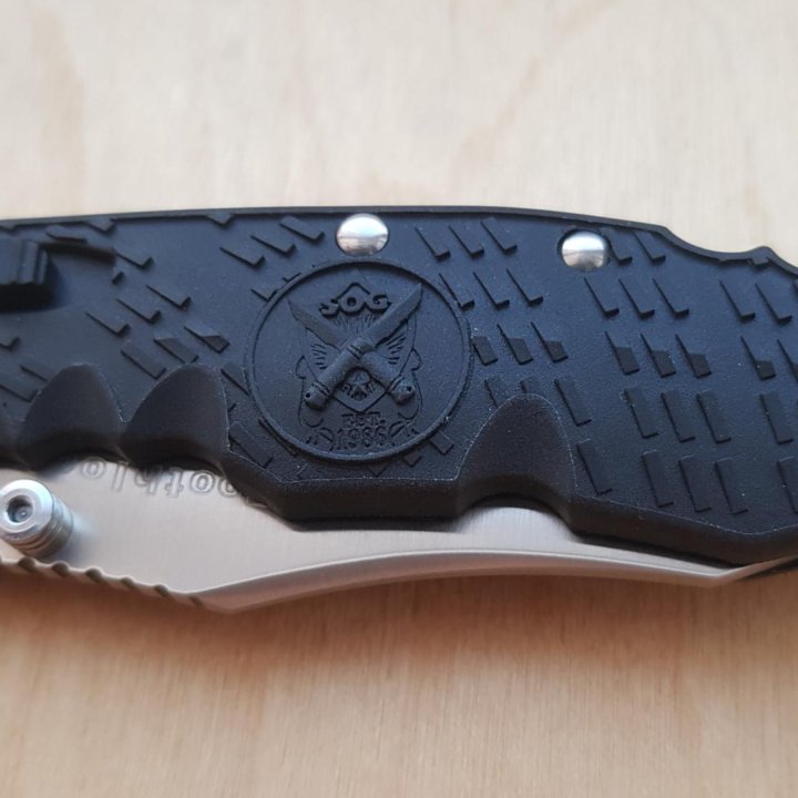 Нож Sog Toothlock San Mai Japan